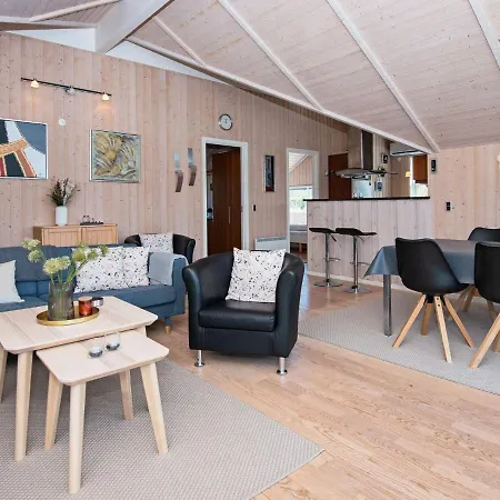 6 Person In Hemmet Vakantiehuis Falen